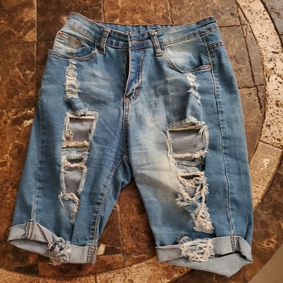 Womens long distressed stretchy jean shorts no brand S - Picture 2 of 4